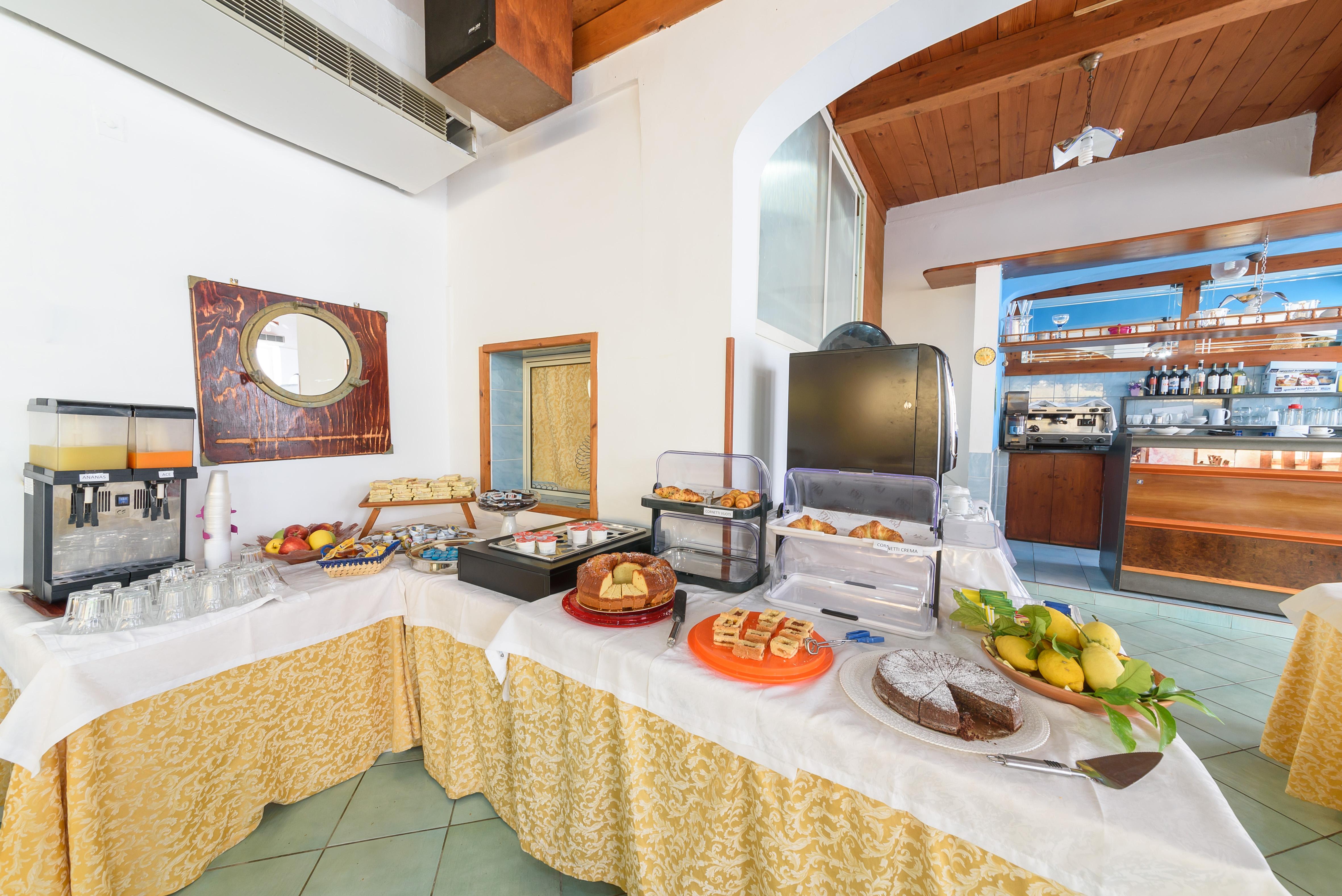 Hotel Celeste Procida Extérieur photo