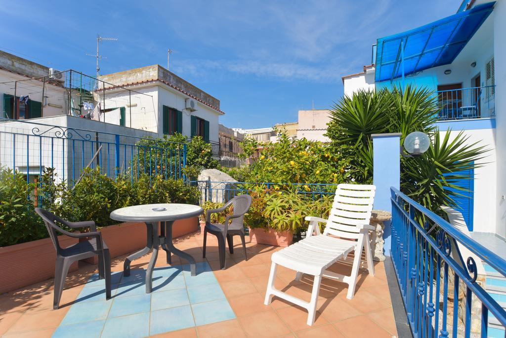 Hotel Celeste Procida Extérieur photo